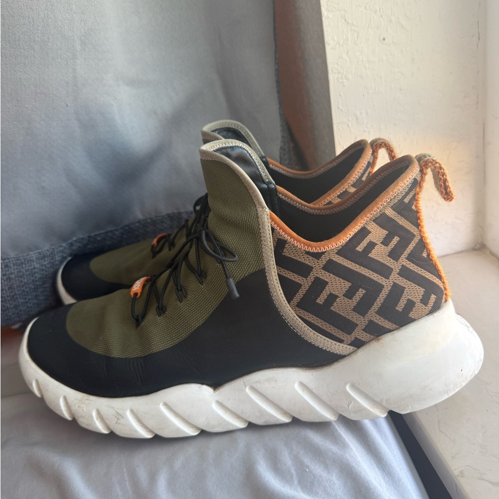 Fendi Men's Black and Olive Sneakers